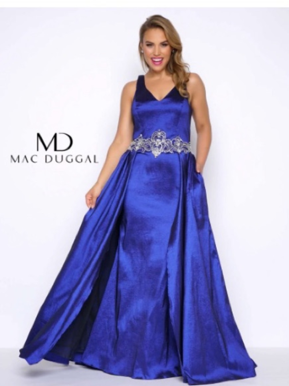 Mac Duggal‎ 20W Sapphire V-Neck Evening Gown Embellished 20W